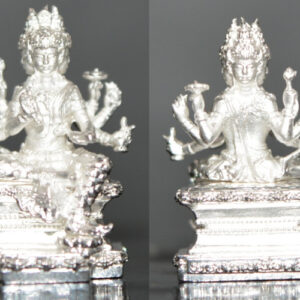 Phra Phrom Nuea Duang Loy Ong Lek Jao Sua Yaowarat Nuea Chanawan Chup Ngern Wat Sampanthawong 2567